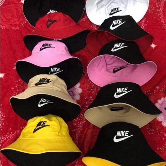 round cap nike